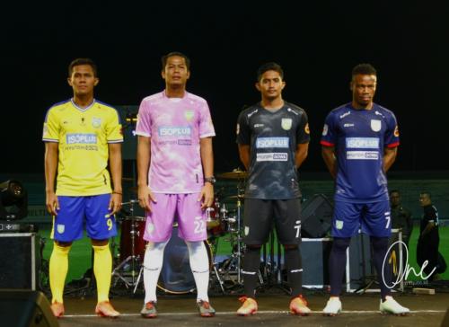 JERSEY BARU 